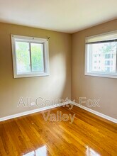 10111 Old Orchard Ct in Skokie, IL - Building Photo - Building Photo