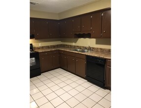 4154 Yorkshire Ln in Mobile, AL - Building Photo - Building Photo