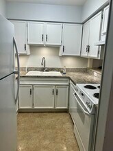 301 Harbor Heights Dr in Lexington, SC - Foto de edificio - Building Photo