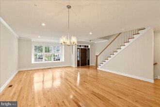 264 W Ashland St in Doylestown, PA - Building Photo - Building Photo