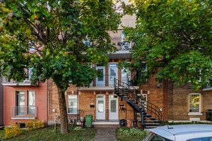 654 Gordon Rue in Verdun, QC - Building Photo