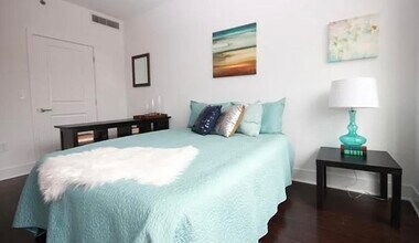 1100 Maxwell Ln in Hoboken, NJ - Building Photo - Building Photo