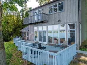 1258 Greenfield Ln in Skaneateles, NY - Building Photo - Building Photo