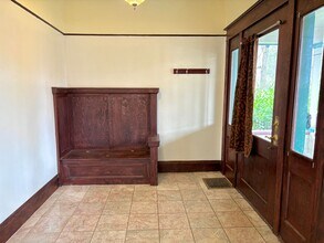 5527 NE Mallory Ave in Portland, OR - Building Photo - Building Photo