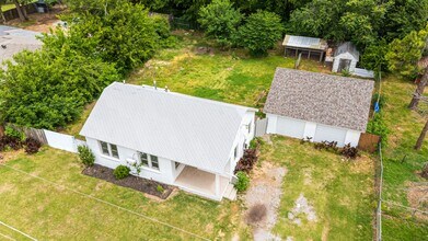 6205 NW 19th St in Oklahoma City, OK - Building Photo - Building Photo