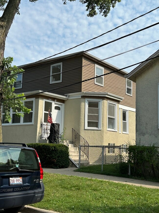 property at 1516 Lee St