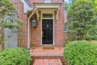 930 Chancery Ln in Nashville, TN - Building Photo - Building Photo