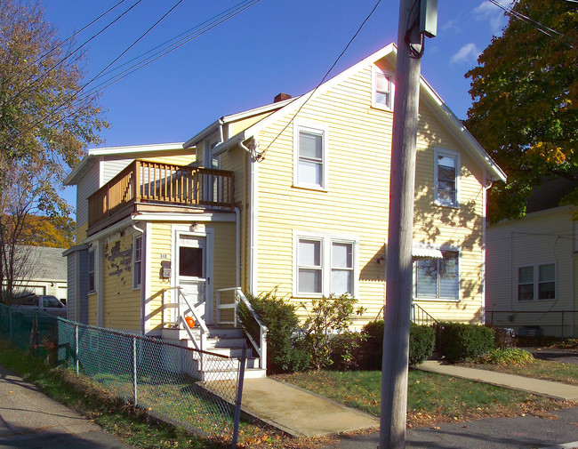 34 Turner St in Quincy, MA - Foto de edificio - Building Photo