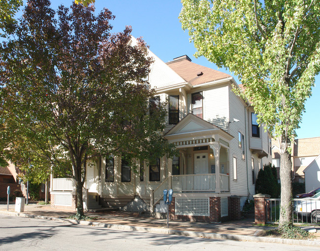 51-55 Windsor St in Rochester, NY - Building Photo - Building Photo