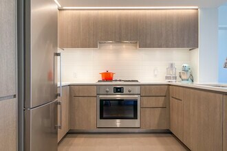 1300 22nd St, Unit 207 in San Francisco, CA - Foto de edificio - Building Photo