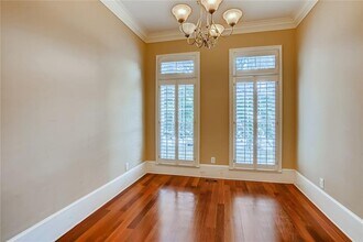 2585 Brookhaven Chase Ln NE in Atlanta, GA - Building Photo - Building Photo