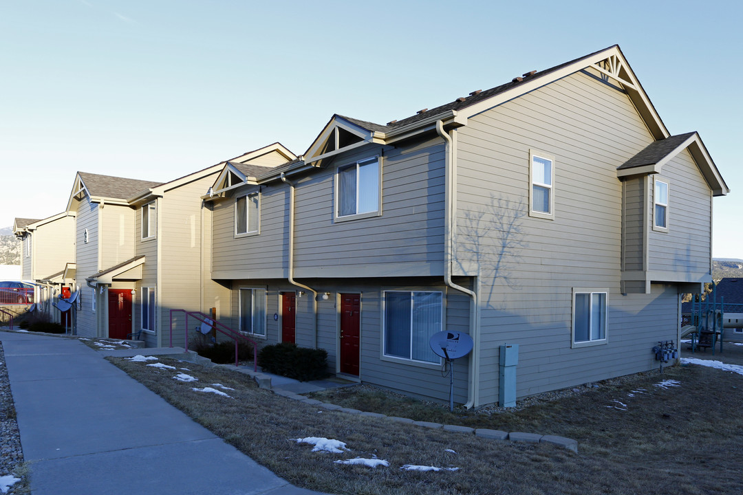 Lone Tree Village Apartments in Estes Park, CO - Building Photo