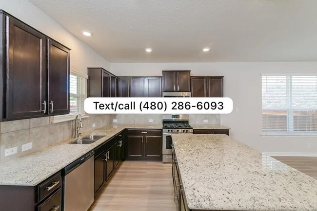 10810 Palomino Bend in San Antonio, TX - Building Photo - Building Photo
