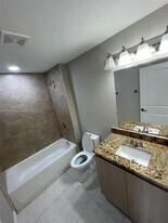 815 NW 3rd Ave in Fort Lauderdale, FL - Building Photo