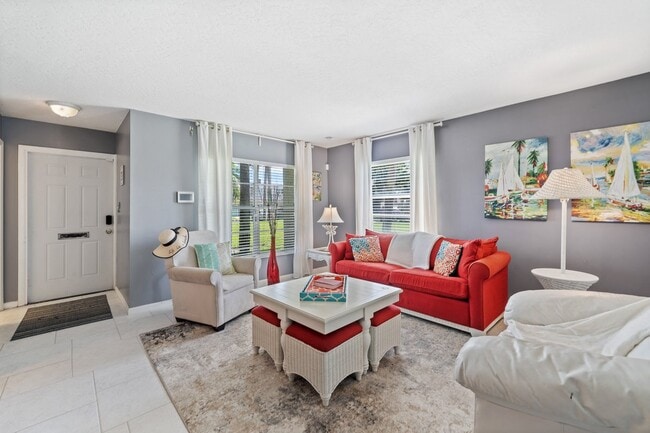 422 Blue Jay Ln in Satellite Beach, FL - Building Photo - Building Photo