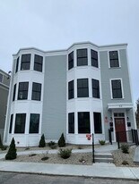 54 Waverly St, Unit 2 in Boston, MA - Building Photo