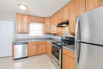 2501 Wright Cir in Birmingham, AL - Building Photo - Building Photo