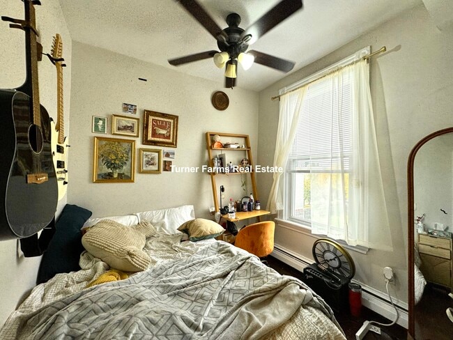 719 Parker St, Unit 1 in Boston, MA - Building Photo - Building Photo