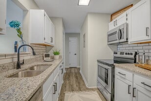 1 Windy Hill Way in Piedmont, SC - Building Photo