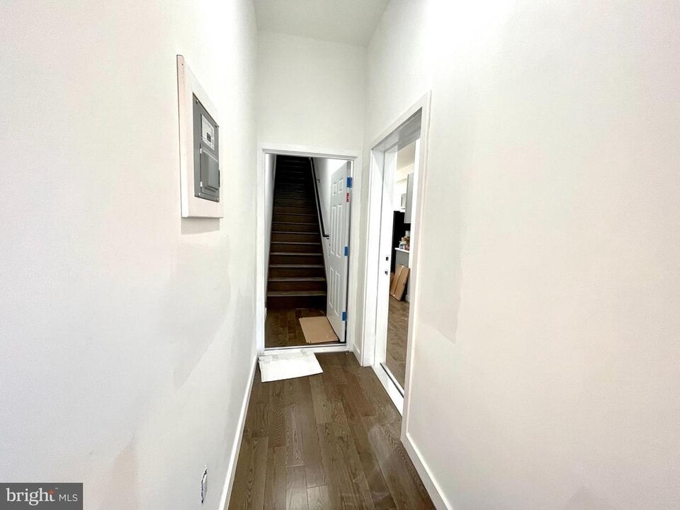 1134 Mt Vernon St in Philadelphia, PA - Building Photo