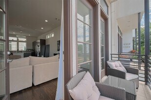 1622 Ovid St in Houston, TX - Building Photo