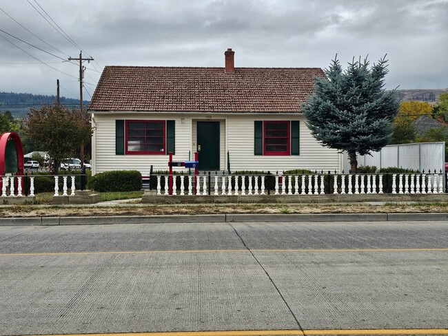 property at 1710 Adams Ave