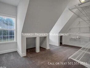 4314 Old Oak Dr in Little Rock, AR - Building Photo - Building Photo