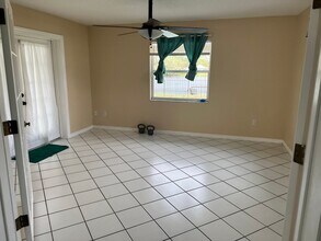 5405 Barlow Terrace in North Port, FL - Building Photo - Building Photo