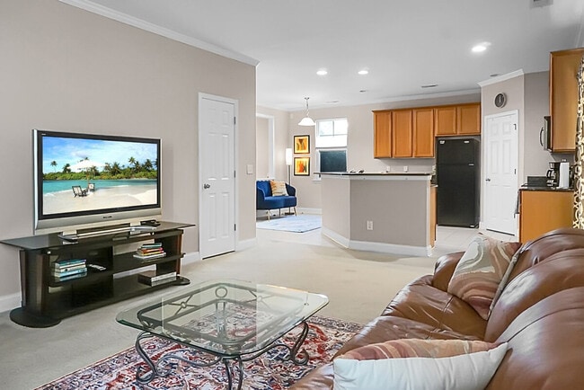 1519 Thoroughbred Blvd