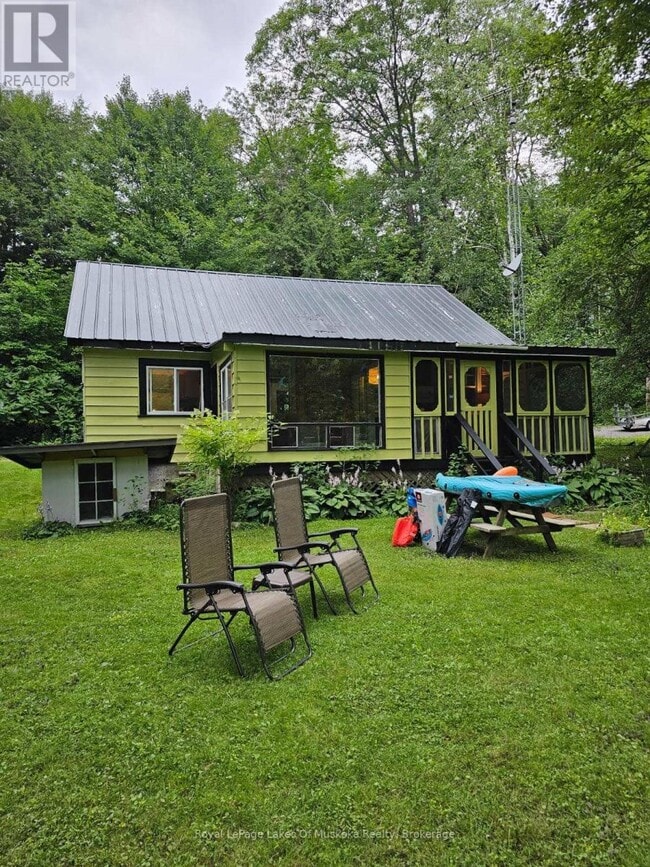 1157 Moon River Rd in Muskoka Lakes, ON - Building Photo - Building Photo
