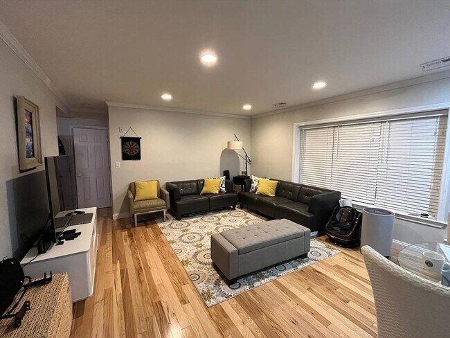 property at 152 Newton St