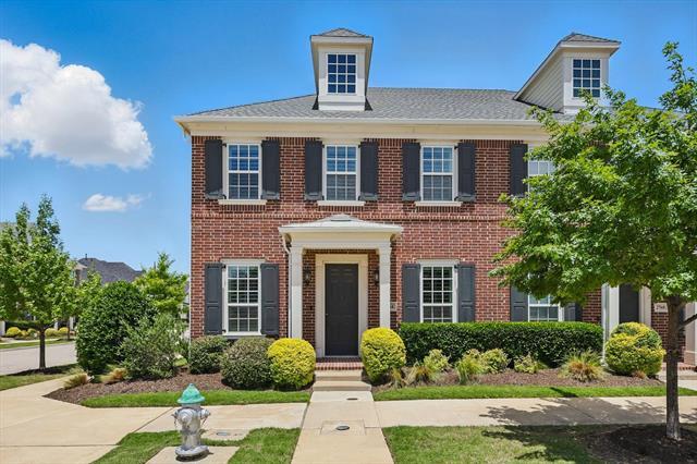 property at 2764 N Mkt Sq Ln