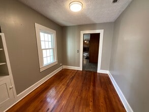 5290 Fort Rd in Greenwood, FL - Building Photo - Building Photo