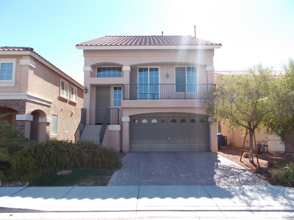 8228 S Sorrel St in Las Vegas, NV - Building Photo