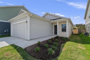 7704 Poppy Petal Dr in Austin, TX - Building Photo