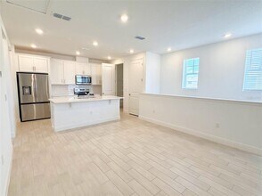 10581 Marconi Ave in Orlando, FL - Building Photo - Building Photo