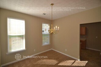 4750 Highpoint Way in Atlanta, GA - Building Photo - Building Photo