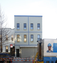 222 Palmetto St in Brooklyn, NY - Building Photo - Building Photo