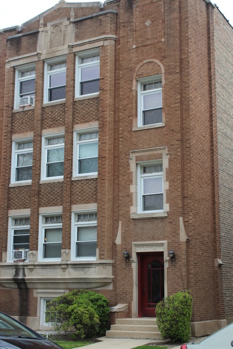 6535 N Richmond St in Chicago, IL - Building Photo