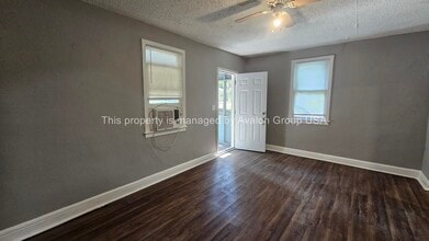 4066 Walnut St in Jacksonville, FL - Building Photo - Building Photo