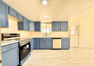 3048 Meadowlark Dr in Sierra Vista, AZ - Building Photo - Building Photo