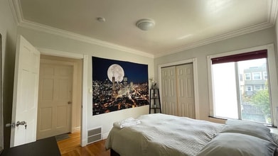 1322 30th Ave in San Francisco, CA - Foto de edificio - Building Photo