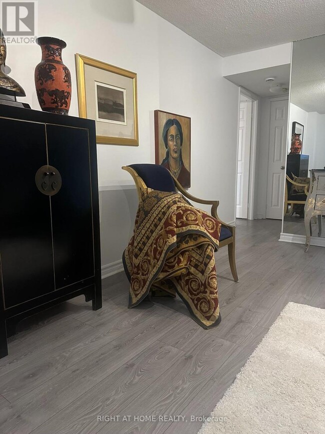 property at 360 Bloor St E