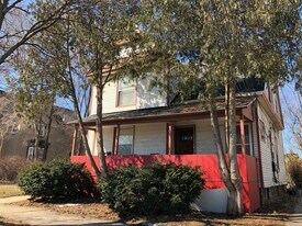 839 Turner Ave NW in Grand Rapids, MI - Building Photo