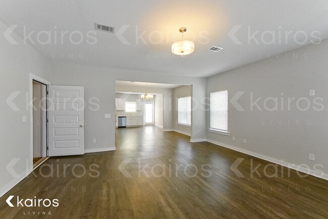 11545 Crimson Ridge Rd in Brookwood, AL - Foto de edificio - Building Photo