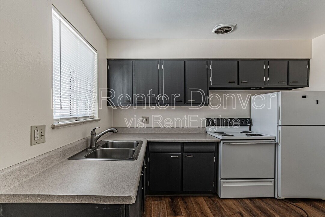 4588 Everett St in Wheat Ridge, CO - Building Photo