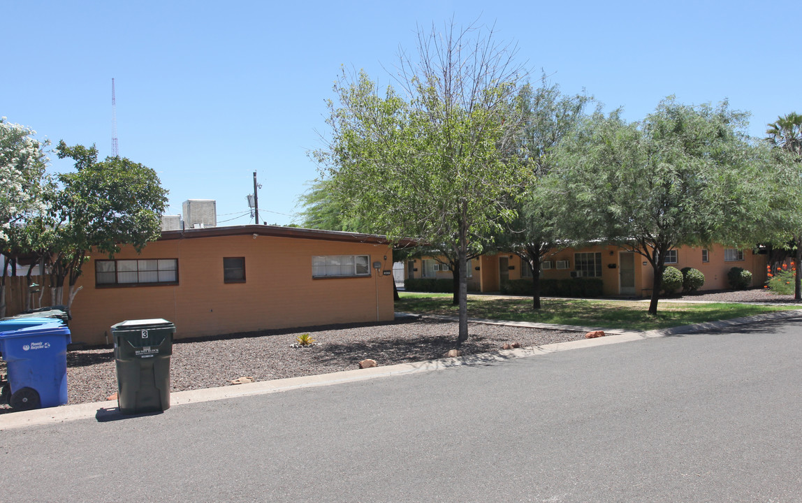 3633-3637 E Verde Ln in Phoenix, AZ - Building Photo