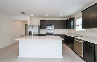 4050 Feldspar Ln in Spring Hill, FL - Building Photo - Building Photo