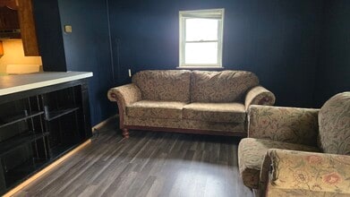 1175 PA-390 in Greentown, PA - Building Photo - Building Photo