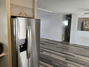 109 49th Ave W in Bradenton, FL - Building Photo - Building Photo